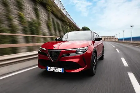 Alfa Romeo renueva el Junior eléctrico y el Tonale enchufable, que en septiembre sumaron 11 matriculaciones