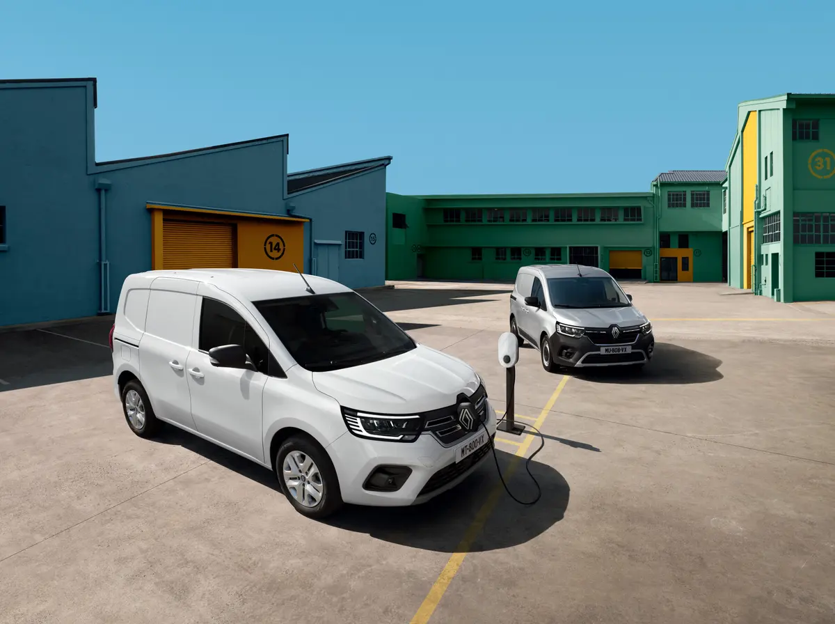 Renault Kangoo eléctrico: batería de 52 kWh, hasta 354 km y carga a 100 kW